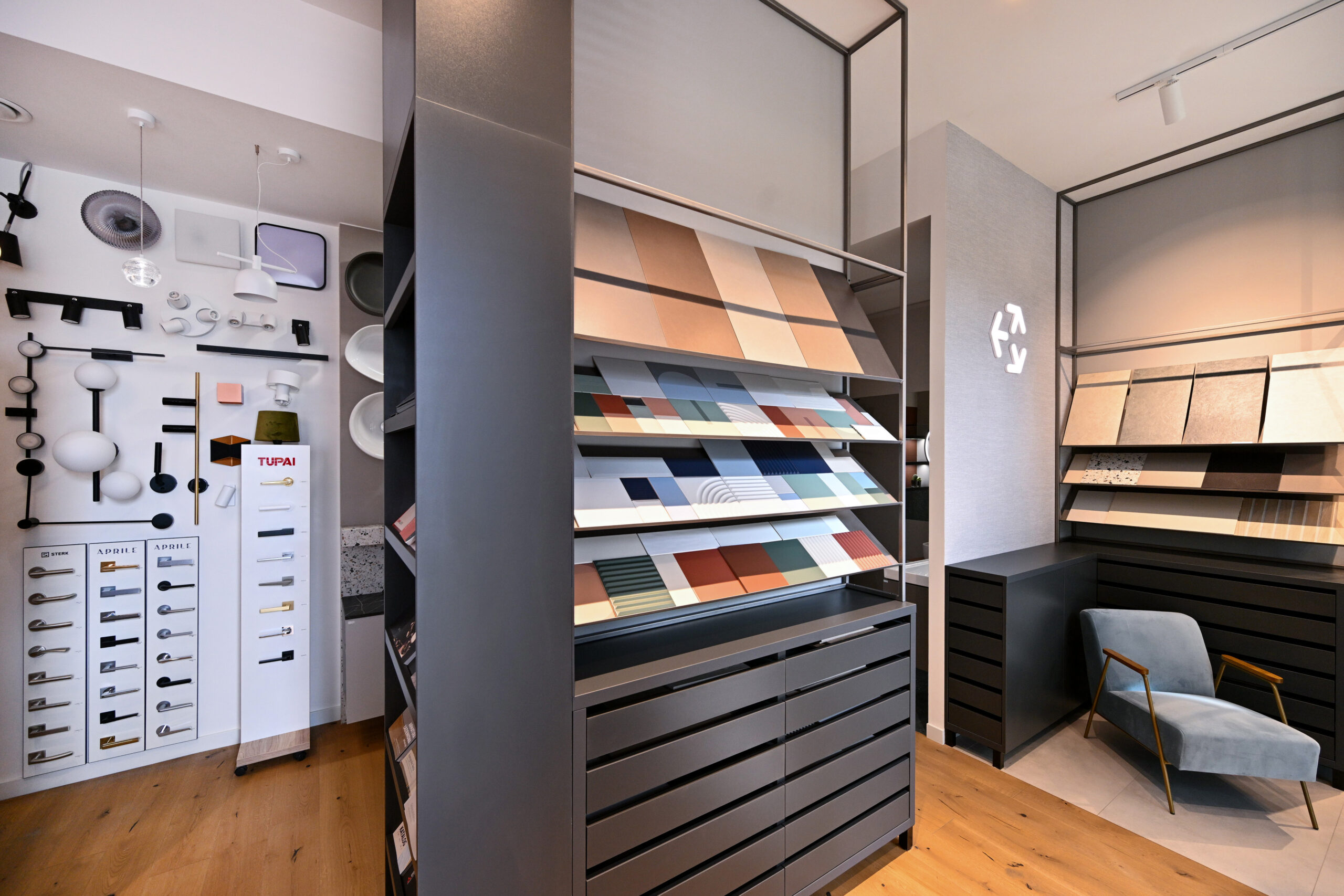 Showroom 3
